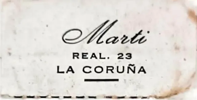 Etiqueta da loja de discos e eletrodomésticos Marti, situada na Corunha