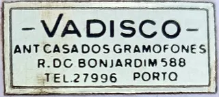 Autocolante da loja de discos Vadisco, situada no Porto